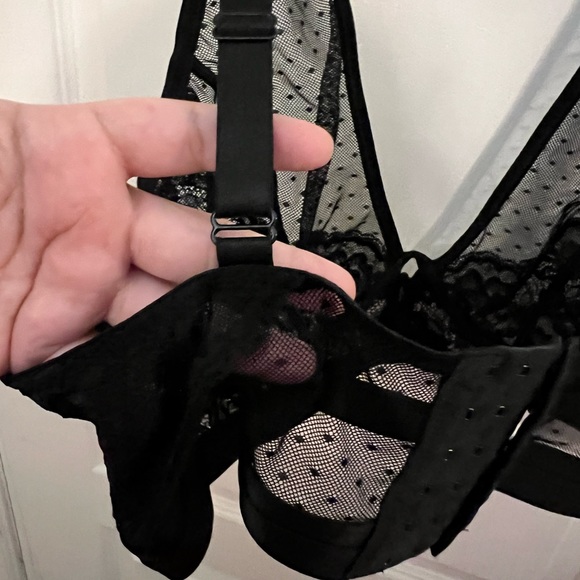 Torrid | Black Swiss Dot Mesh & Lace Unlined Bralette | 2X - Picture 9 of 10